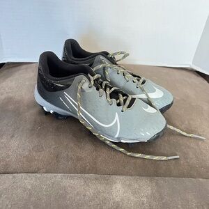 Nike Hyper Diamond 4 Gray and Balck Softball cleats youth size 3
